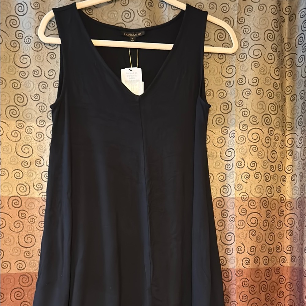 Capsule 121 Black V-Neck Top